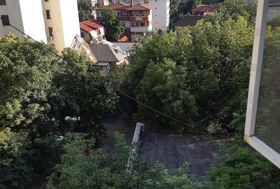 Apartament cu 2 camere decomandat în Arcul de Triumf - 9