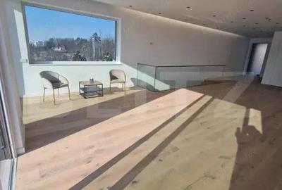 Casă cu 8 camere cu Teren 860 Mp în Central - 13