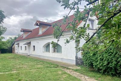 Casă individuală cu 8 camere cu Canalizare în Hărman - 2