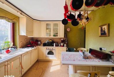 Casă cu 5 camere cu Teren 900 Mp în Central - 10