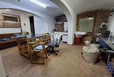 Casa de vanzare in Sibiu, birouri, clinica ,Parcul Sub Arini - 9