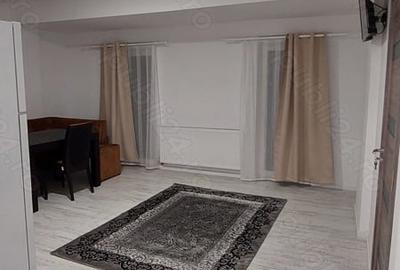 Apartament cu 3 camere în Florești - 1