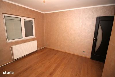 Apartament cu 3 camere decomandat în Est - 8