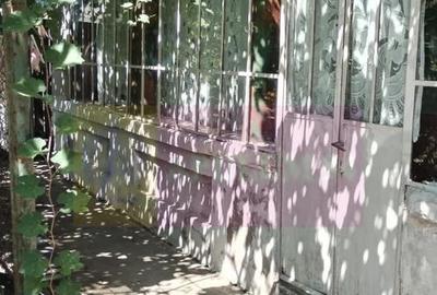 Branesti / IF - casa batraneasca din caramida cu teren de... - 17