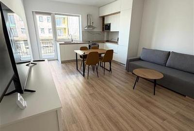 Apartament cu 2 camere decomandat în Tractorul - 8