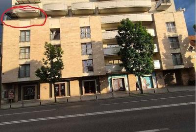 Garsonieră decomandată în Central - 7