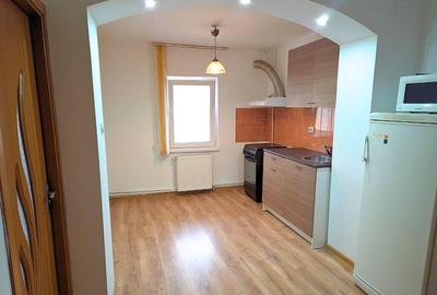 TRAIAN - 2 CAMERE, ETAJUL 2 - 6