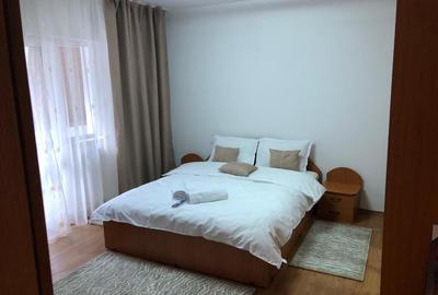 Apartament cu 3 camere decomandat în Centrul Civic - 3