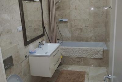 Garsonieră decomandată în Bucium - 8