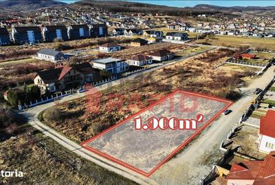 Teren de 1900 mp, în Central - 2