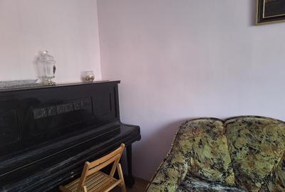 De inchiriat Apartament 3 camere, zona Centru. - 3