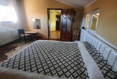 Casă cu Teren 791 Mp în Central - 2