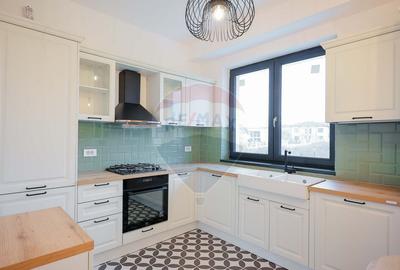 De inchiriat casa cu 4 camere , in zona de Dealuri - 21