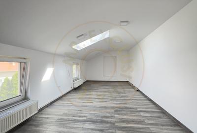 Inchiriere Spatiu de Birou Mansarda - Str. 1 Decembrie Nr.26 - Carei - 4