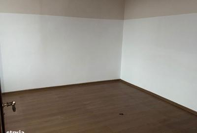 Casă cu 3 camere în Central - 12
