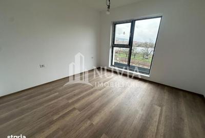 Casă cu 4 camere cu Teren 250 Mp în Micești