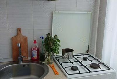 Inchiriez Camera - 6