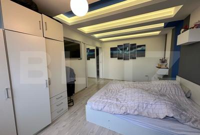 Apartament de vanzare cu 2 camere, 59 mp, zona Scoala 12 - 7