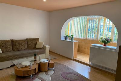 Apartament cu 2 camere semidecomandat în Olimpia-Stadion