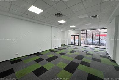 Spațiu comercial, de 175 mp, în Central - 8
