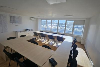 Spațiu comercial, de 250 mp, în Central - 6