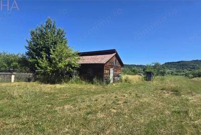 Casă cu 6 camere cu Teren 5900 Mp în Periferie - 1