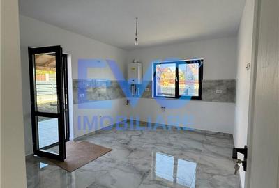 Casă cu 4 camere cu Teren 330 Mp în Miroslava - 3