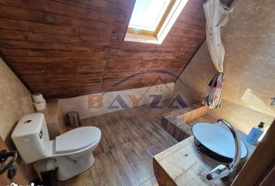 Casă cu 7 camere cu Teren 1000 Mp în Șișești - 1