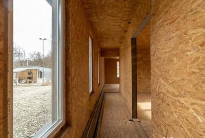 Casă cu 5 camere cu Teren 506 Mp în Budeasa - 1