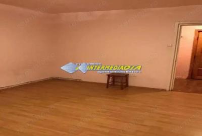 Garsonieră decomandată în Cetate - 3