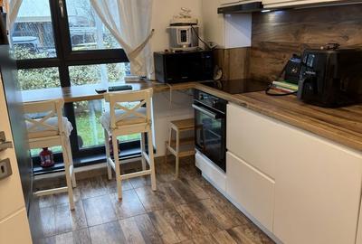 Casă cu 4 camere în Berceni - 1