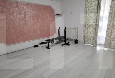 Casă cu 5 camere cu Teren 551 Mp în Central - 7