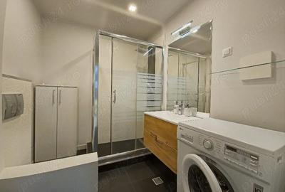 Apartament cu 3 camere semidecomandat în Central - 1