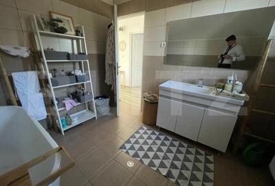 Casă cu 3 camere cu Canalizare în Crișeni - 9