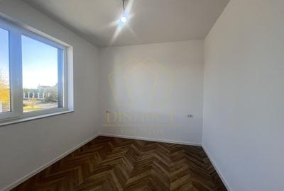 Duplex cu 5 camere cu Canalizare în Dumbrăvița - 10