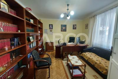 Casa de vanzare teren 950 mp si deschidere 21 m in zona Calea Poplacii - 4