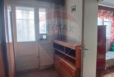 Apartament cu 2 camere de vanzare in Micro 11 - 3