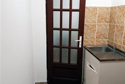 Apartament cu 2 camere decomandat în Central - 7