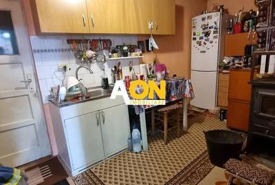 Casă individuală cu 5 camere cu Canalizare în Central - 3