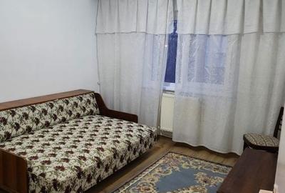 Apartament cu 3 camere semidecomandat în Central - 4