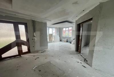Casă cu 4 camere cu Teren 716 Mp în Botiz - 6