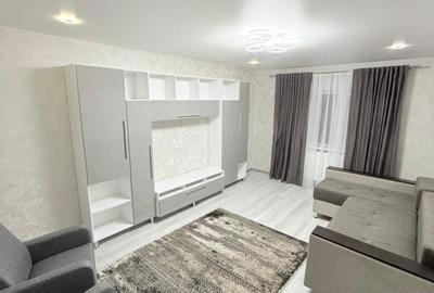 Apartament cu 2 camere decomandat în Piața Centrală - 5