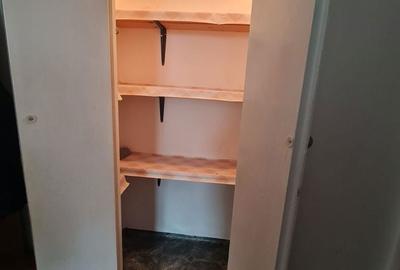 Apartament cu 2 camere decomandat în Tractorul - 10