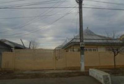 Casă cu 4 camere cu Teren 5917 Mp în Ivești - 3