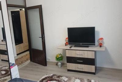 Apartament cu 2 camere decomandat în Doamna Ghica