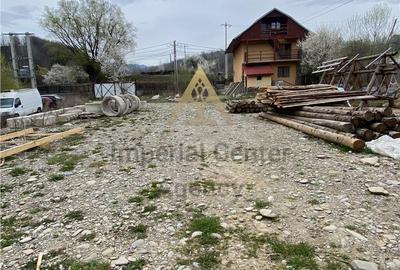 Teren de 5000 mp, în Agăș - 3