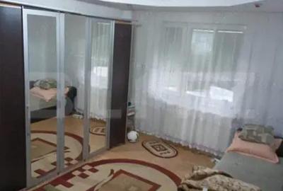 Apartament 2 camere,48mp, etaj 2,decomandat,ora? Nasaud, - 1