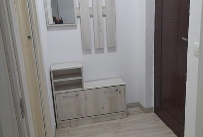Garsonieră în Est - 3