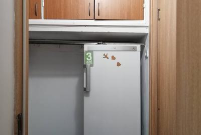 Dristor, garsoniera langa metrou, 350 euro, libera - 11