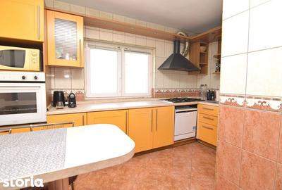 Apartament cu 3 camere decomandat, mobilat în Nerva Traian - 18